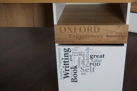 Стол с ящиками «Оксфорд» (Ривьера/Белый с рисунком) в Омске - omsk.katalogmebeli.com | фото 9